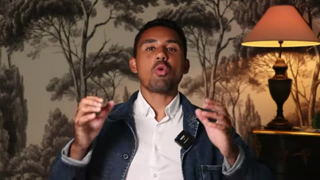 Традиционный рабочий процесс CRM, показывающий узкие места ручного ввода данных и потребление времени