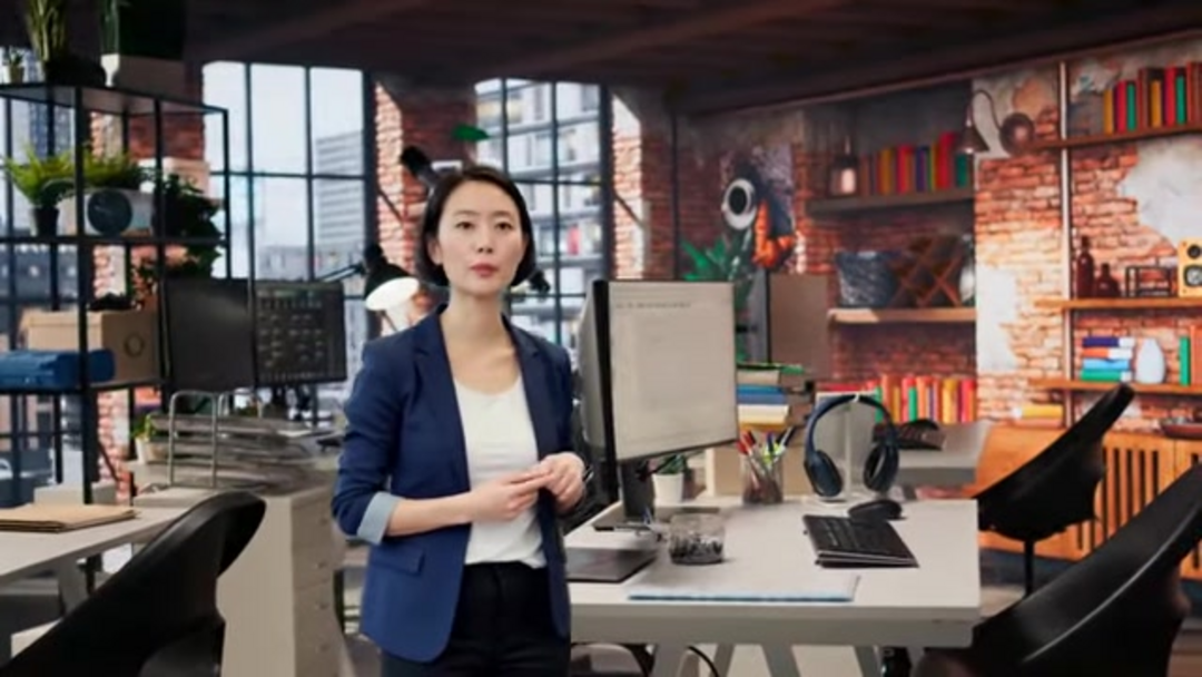 AI偏见检测示意图显示多样化数据输入和公平性指标